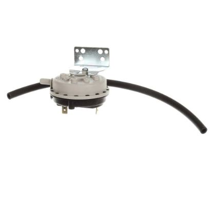 Picture of Baxter               01-1M5973-00002 Switch,pressure-assembly .11 W.c