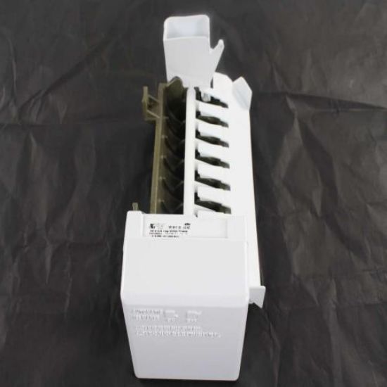 Picture of Bosch 674312 Ice Maker