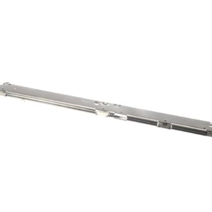 Picture of Beverage Air 412-040D-06 Middle Assembly W/roller Rh Item#83435 Wtrcs