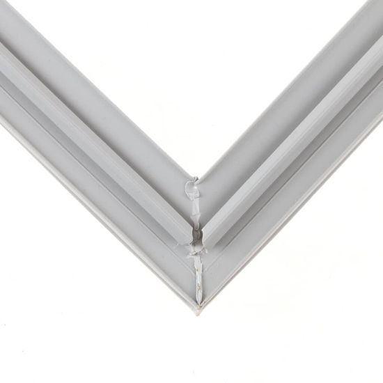 Picture of Beverage Air 712-012D-42 Gasket Drawer Top, 6.98X27.84 Wtfcs84