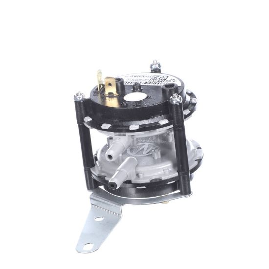 Picture of Carrier HK06MB012 Pressure Switch