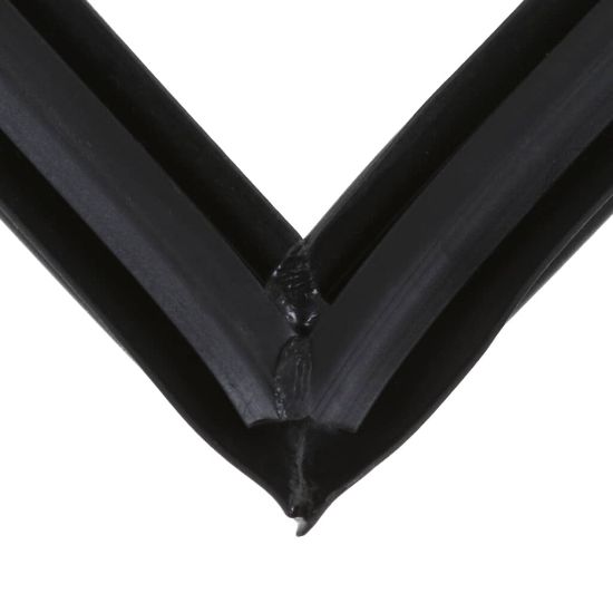 Picture of Continental Refrigeration 2-744G Gasket, Half Glass Door (23 1/4 X 29) Ha