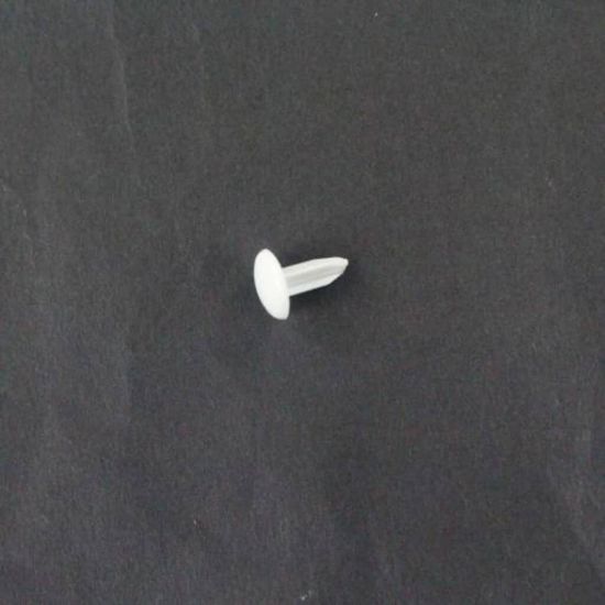 Picture of Electrolux 131633200 Plug,white