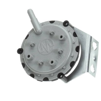 Picture of Goodman 0130F00504 Pressure Switch