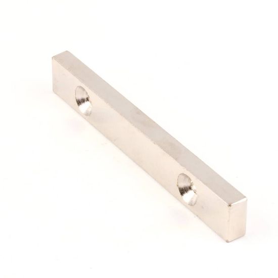 Picture of Hatco 04.17.001.00 Magnet Striker Plate (Plated)