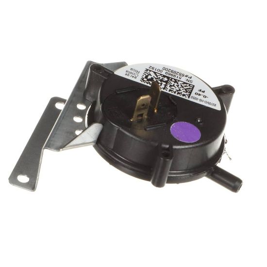 Picture of Lennox 26W76 .40-Inch Wc Spst Pressure Switch