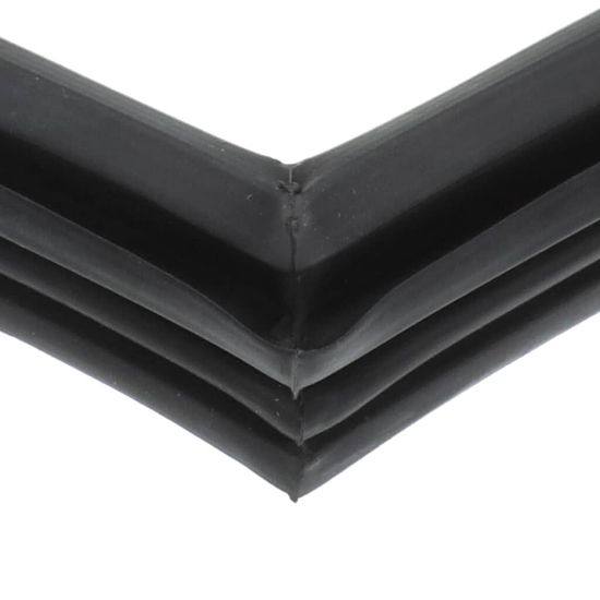 Picture of Magic Chef 3020400091 Refrigerator Seal (Mcdr740be/s