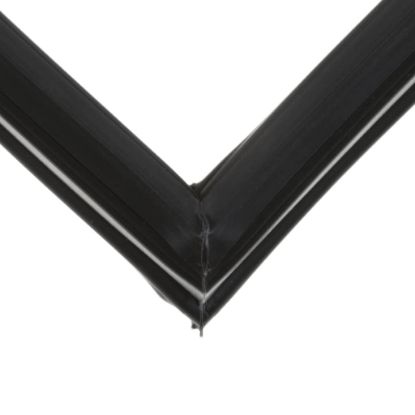Picture of TRUE 810993 Gasket, T-72-6 Bottom Black 2910-R030