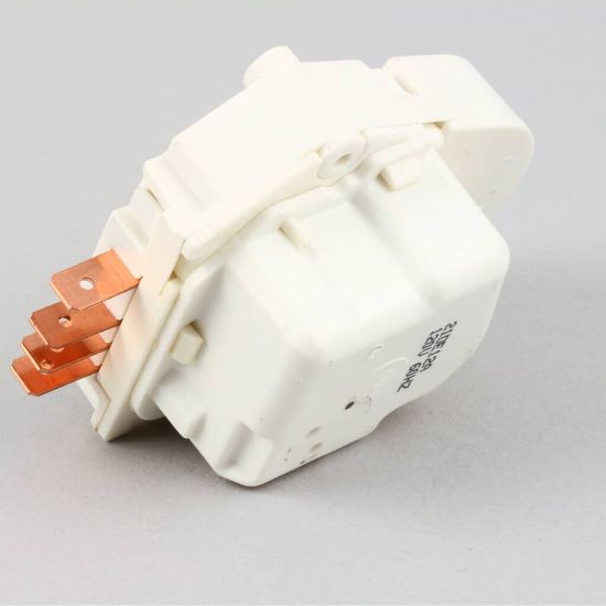 Picture of TRUE 831971 Timer, Defrost M-182-013-66332 8 Hour