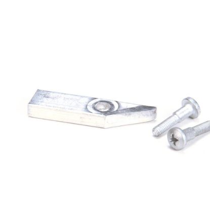 Picture of TRUE 872542 Door Latch W/screws