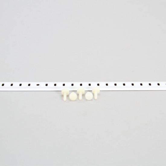 Picture of TRUE 872942 Shelf Standard Kit 10 3/4 Clr Tssu/twt/tuc