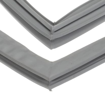 Picture of Traulsen 341-60262-02 Gasket Front Door 58In Milk Co