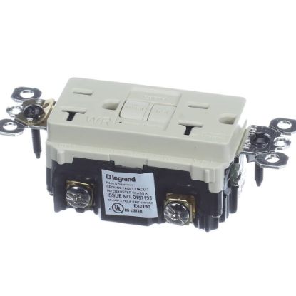 Picture of York S1-02439518000 Receptacle,gfci,125v,20a,weatherproof